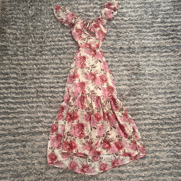 Dresses & Skirts - Elegant Pink Floral High-Low Hollow-Back Maxi Dress in Pink, Size XS